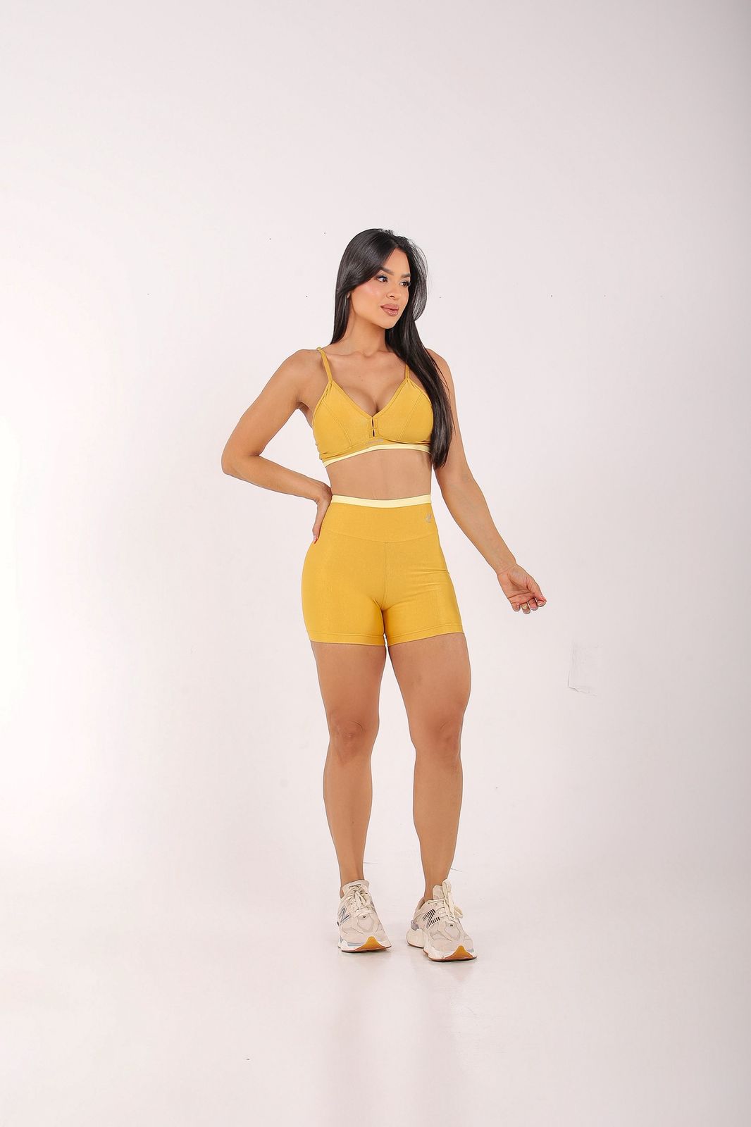 Conjunto Zip Front Tricolor