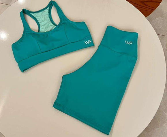 Conjunto Essence